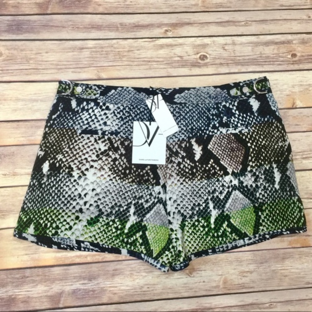 Dvf Tiffany Multicolor Python Print Jogger Short - image 4